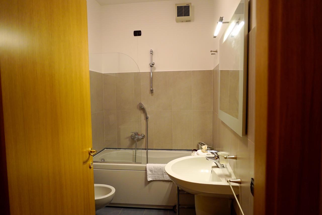 Duomo Apartment Milano Esterno foto